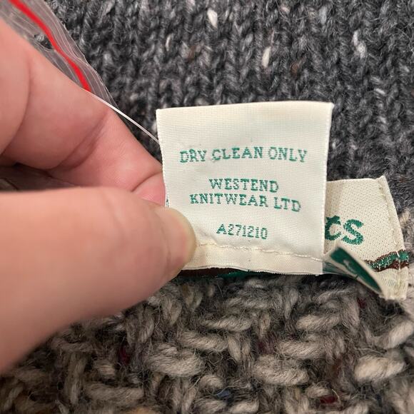 NWOT Aran Crafts 100% Wool Knit Short Sleeve Zip Cardigan Sweater Gray Small - Picture 5 of 9